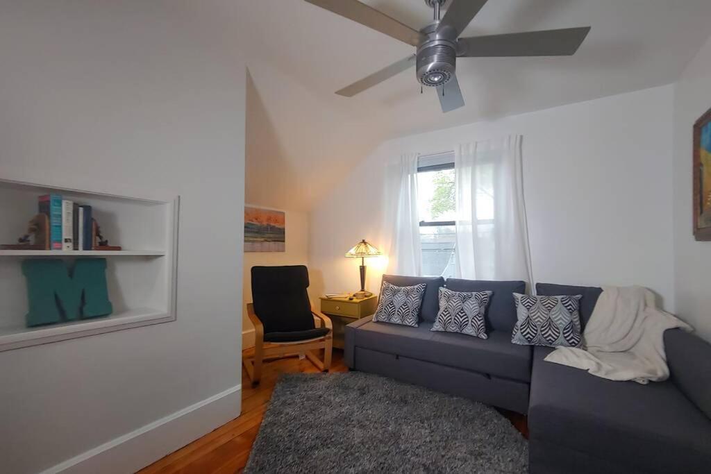 Historic W/Deck, King Bed & Air By Lake Michigan Manistee Bagian luar foto